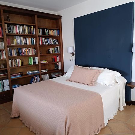 Apartamentos Turisticos La Vida De Antes Consuegra Luaran gambar