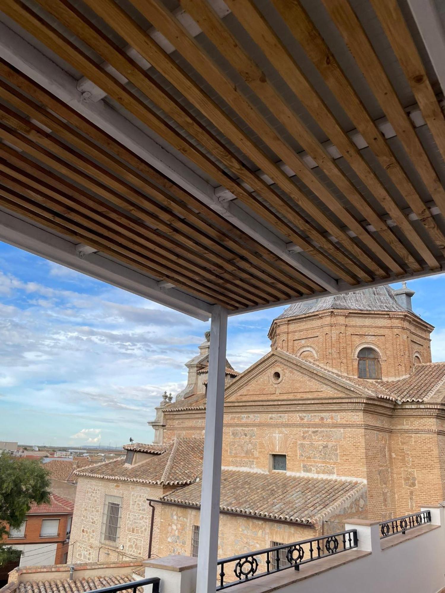 Apartamentos Turisticos La Vida De Antes Consuegra Luaran gambar